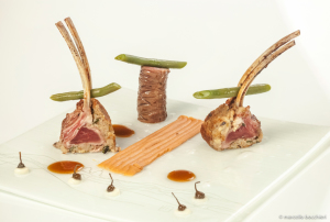 agnello-farcito-di-frutta-secca-1024x690