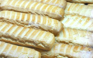 biscotti al latte